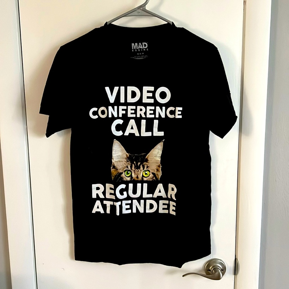 Men’s T-Shirt, Cat Themed, Size Small, MAD Engine